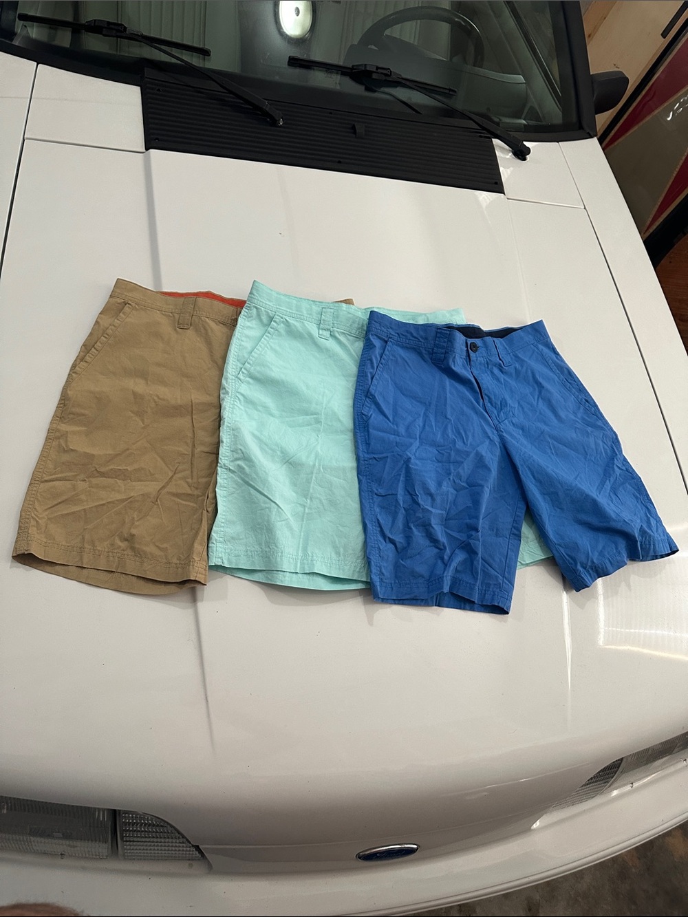 Men's Casual Chino Columbia Shorts — Blue, Mint & Tan Qty 3 Size 32